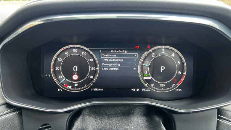 Jaguar F-Pace 2.0 P400e R-Dynamic SE Black 5dr Auto AWD Estate